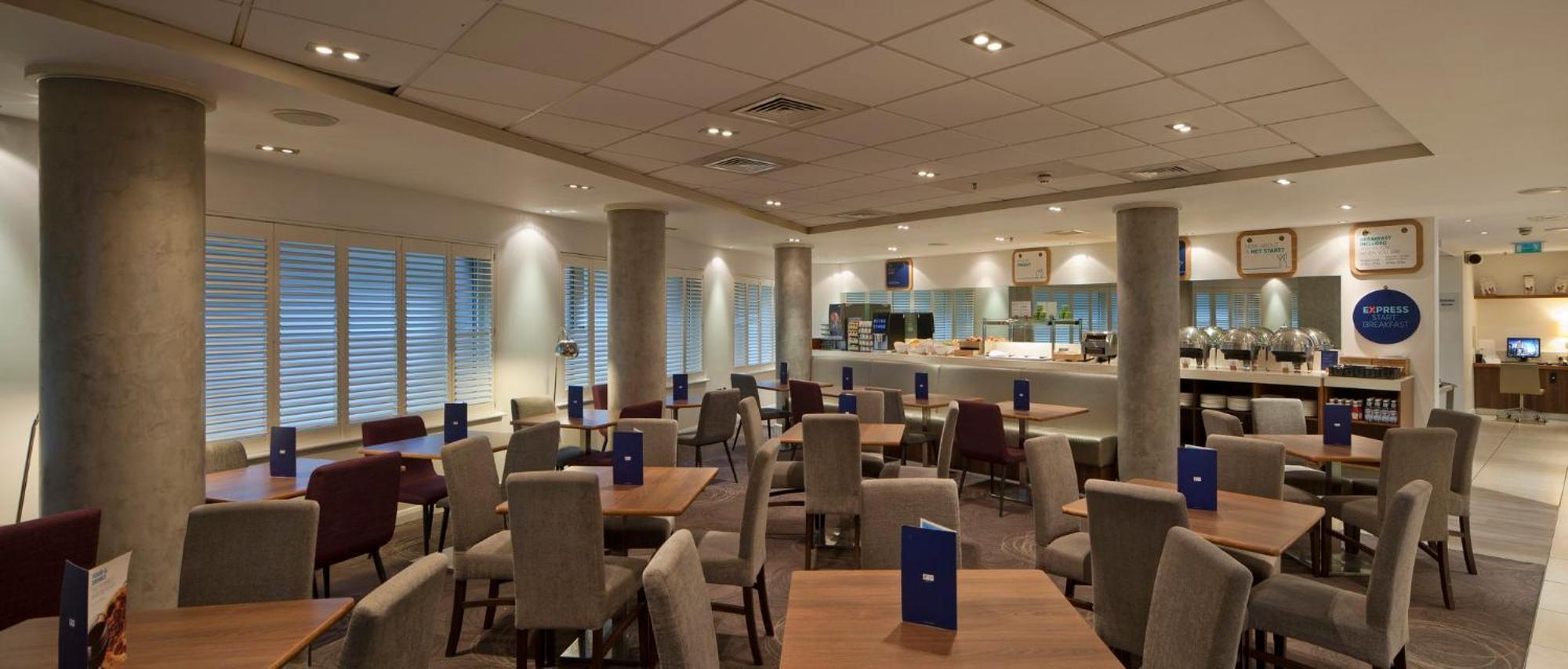 Holiday Inn Express Manchester City Centre By Ihg Ngoại thất bức ảnh